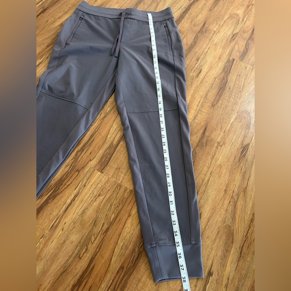 Athleta Headlands Hybrid Trek Mid Rise Jogger Track Pants Purple Grey Women 8 - Picture 11 of 12